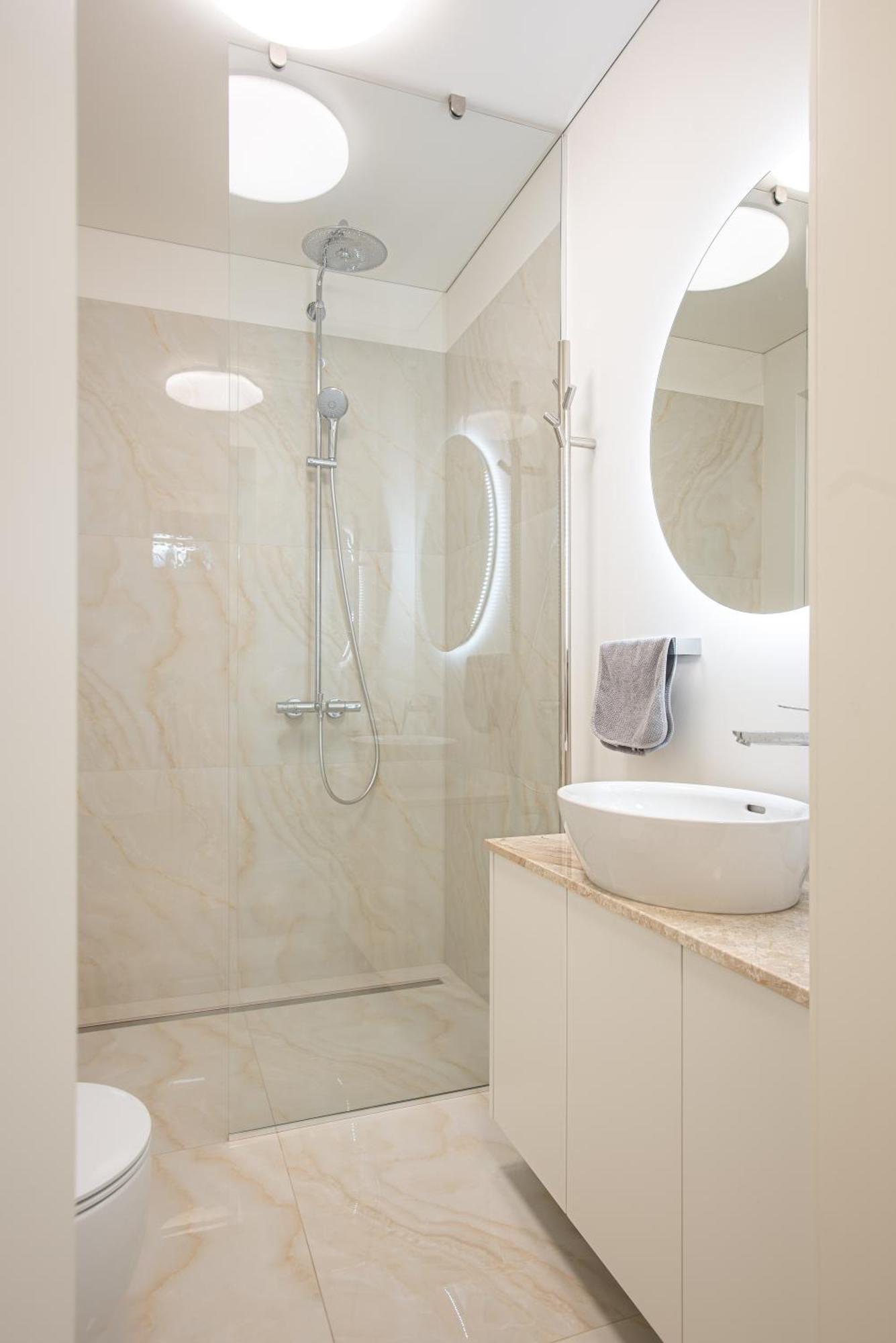 Cathedral Apartment, Perfect For Couples Vilnius Bagian luar foto