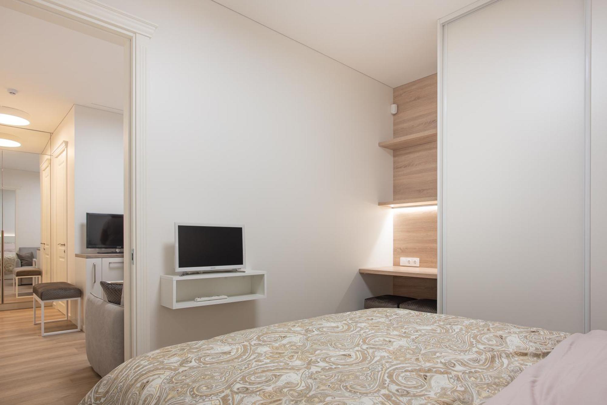 Cathedral Apartment, Perfect For Couples Vilnius Bagian luar foto